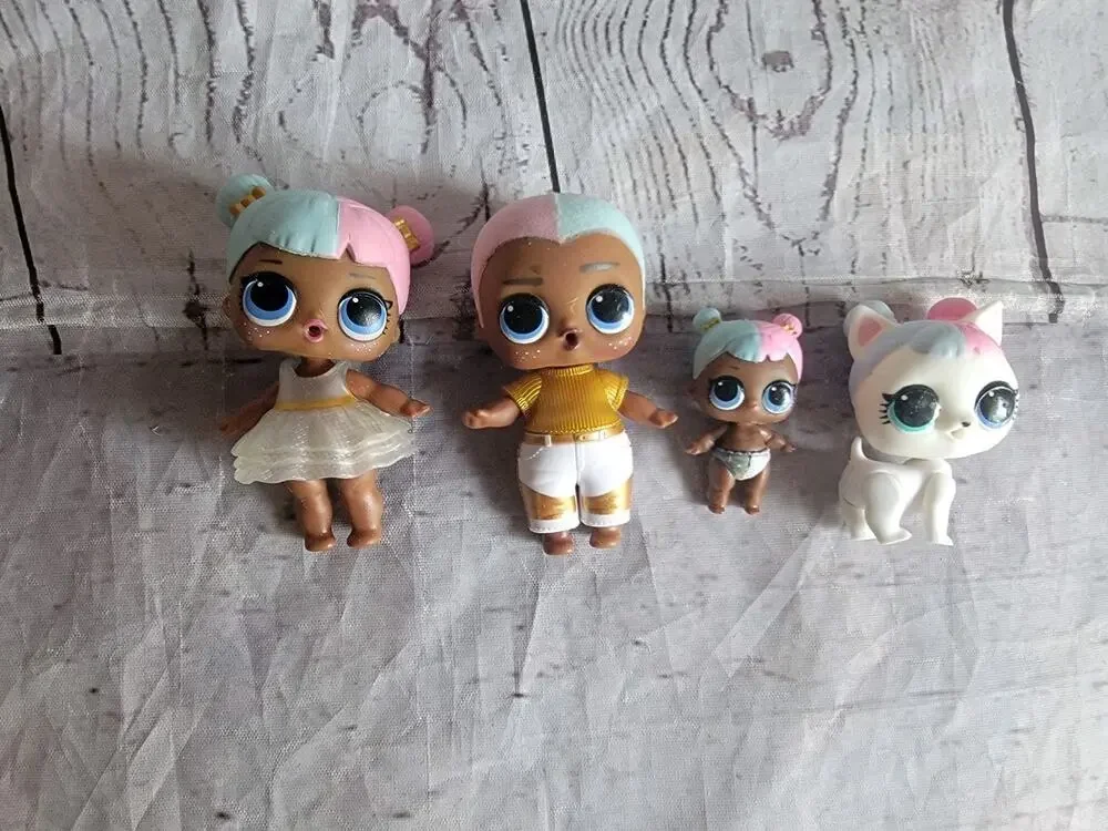 LOL Surprise 2022 LIMITED EDITION OMG Sweets Family Pack Sugar Pup Lot Of 4
